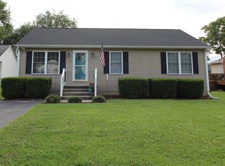 596 Catawba Dr, Salem, VA 24153