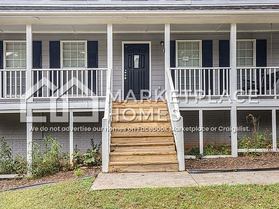 3rd image of 290 Pleasant Grove Cir