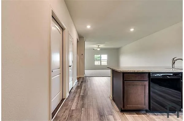 Building Photo - 3023 Boran Dr
