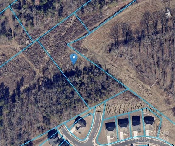 1st image of 250 Moss Dr