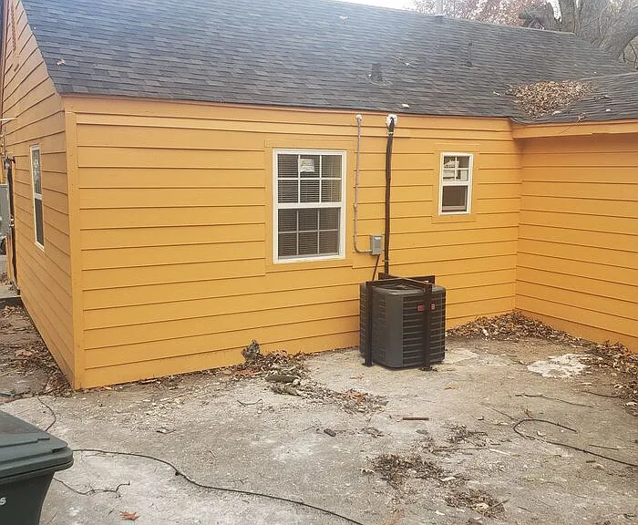 3189 Yale Ave — Photo 5