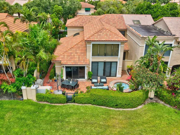 22632 Caravelle Circle, Boca Raton, FL 33433