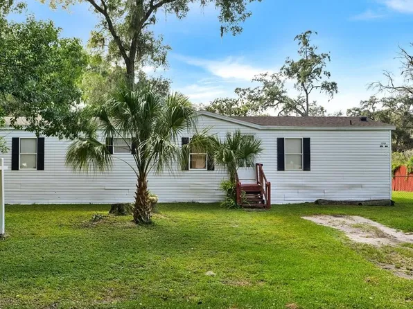 11704 Lewis Ave, Thonotosassa, FL 33592