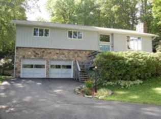 506 Avery County High Sch Rd, Newland, NC 28657