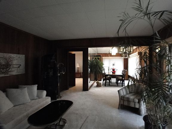 5th image of 14793 Bell Ave