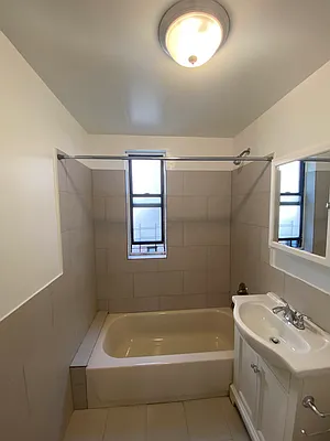 Rented by Houses of New York Realty LLC | media 21