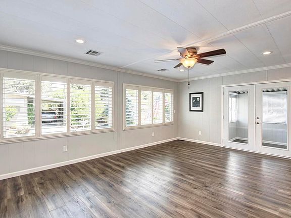 4th image of 318 Overbrook Dr