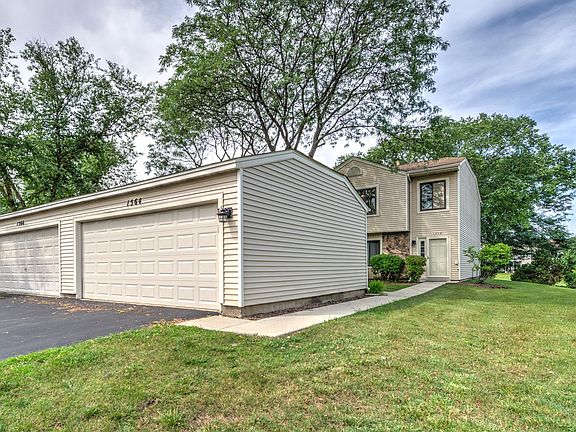3rd image of 1564 Gibson Dr