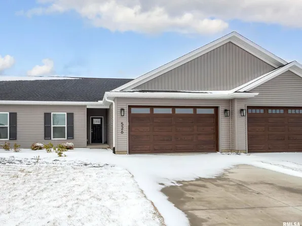 526 N 3rd St, Eldridge, IA 52748