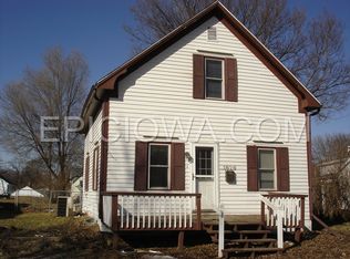 1626 13th Ave SE, Cedar Rapids, IA 52401