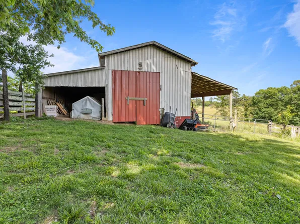 2658 Pickett Park Hwy, Jamestown, TN 38556