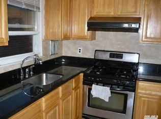 4537 165th St #2, Flushing, NY 11358
