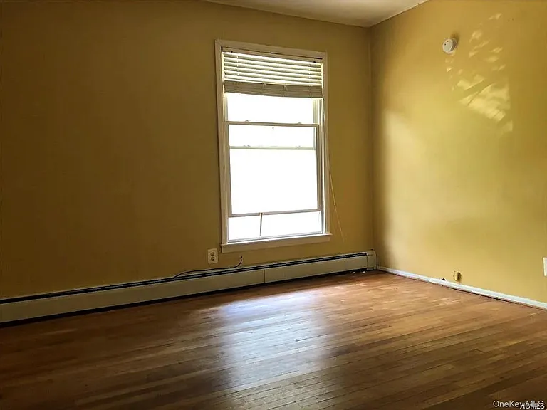 52 Horton Ave — Photo 7