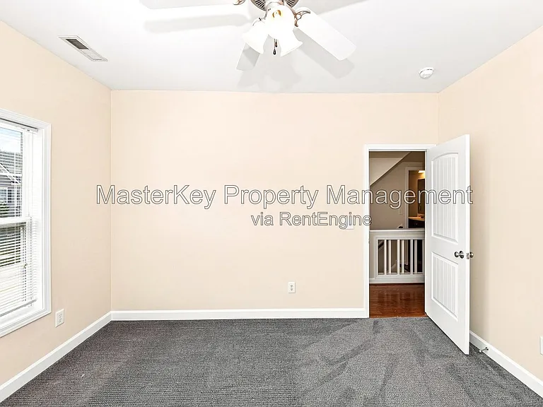 725 Keystone Park Dr — Photo 17