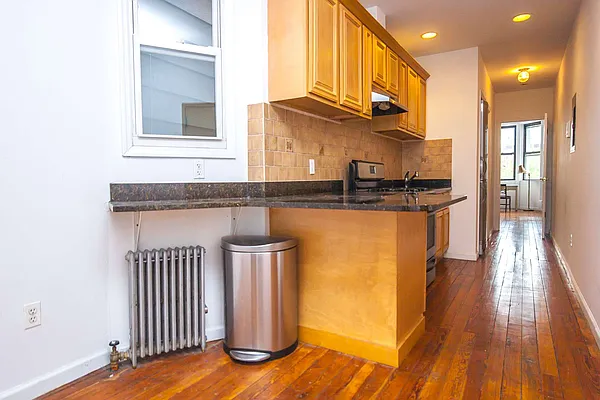 Rented by Nooklyn NYC LLC | media 27