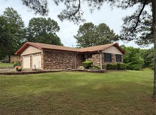 2912 W 19th St, Russellville, AR 72802