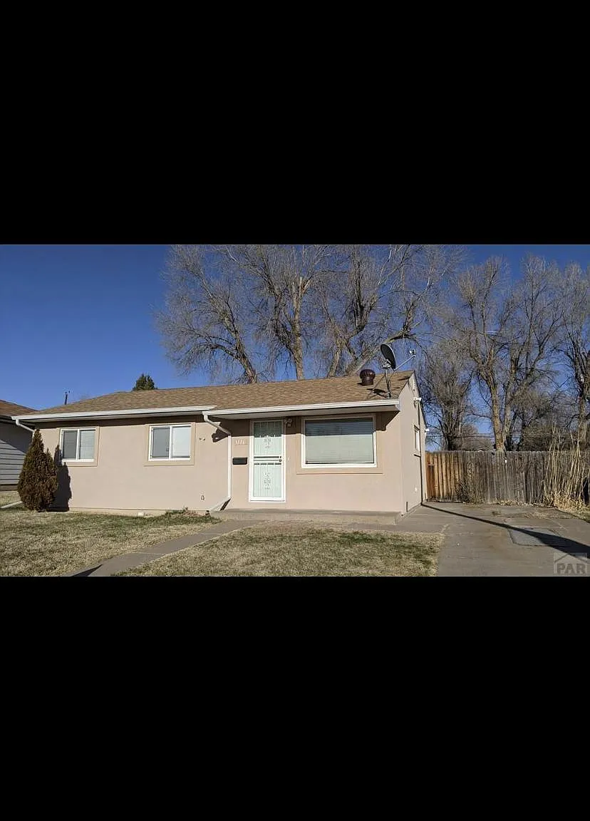3116 Fairmount Ln — Photo 1
