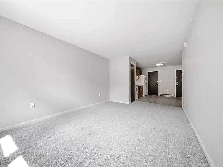504 River Rd #1F — Photo 11