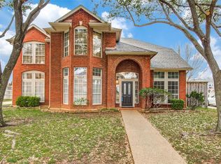 7621 Acorn Dr, North Richland Hills, TX 76182