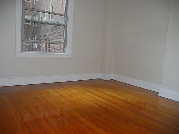 5th image of 1130 Parkerapartment #102