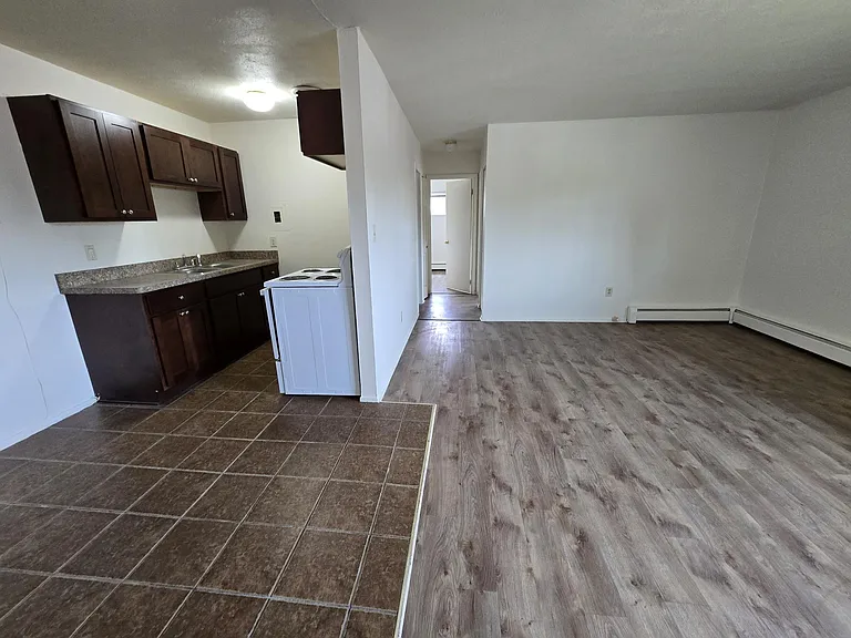 4820 Lee Rd #B15 — Photo 3