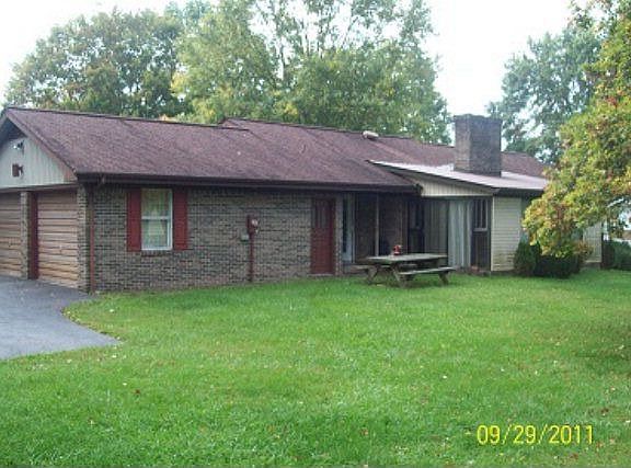 4th image of 19477 Johnson Dr
