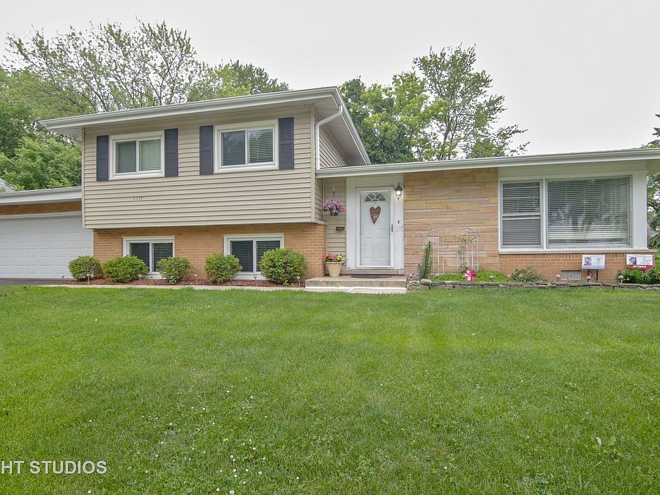 1st image of 1117 Montgomery Dr