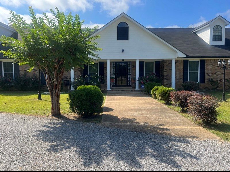 367 Dr King Dr, Gore Springs, MS 38929 MLS 10460 Zillow