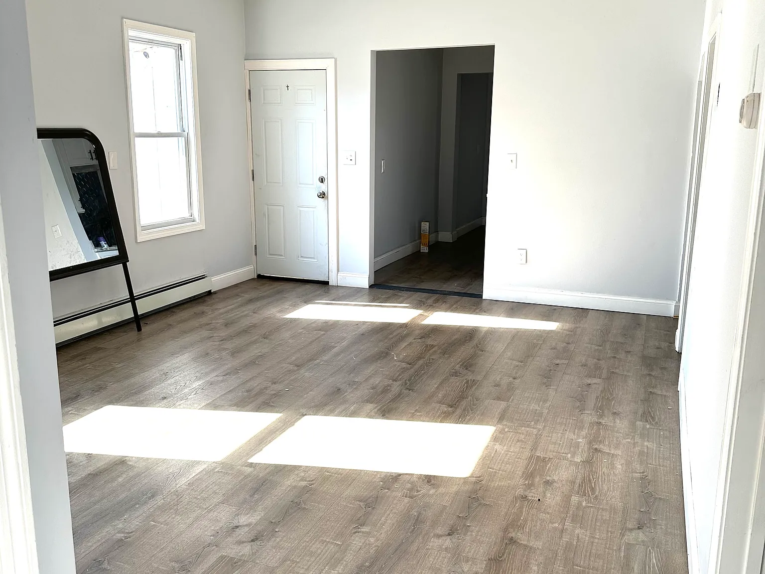 4 bed, $2,800 — Photo 4