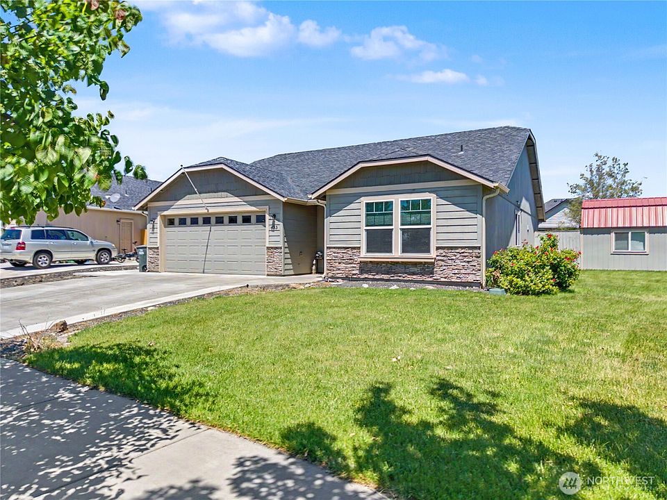 1st image of 433 S Trillium Way