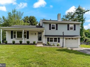 2510 Damian Dr, Hatboro, PA 19040