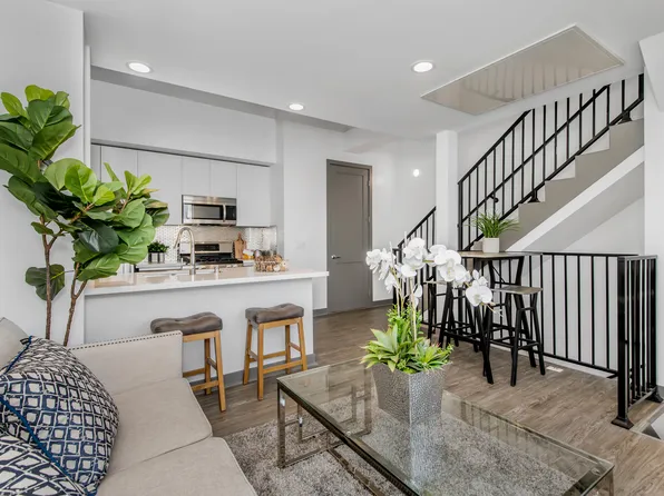 10760 Palms Blvd #3, Los Angeles, CA 90034