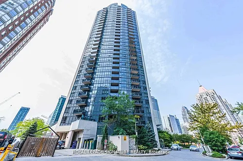 330 Burnhamthorpe Rd W Photo 1