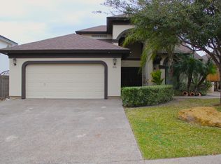 316 Puig Dr, Laredo, TX 78045