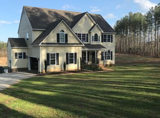 1590 Cook Rd, Powhatan, VA 23139