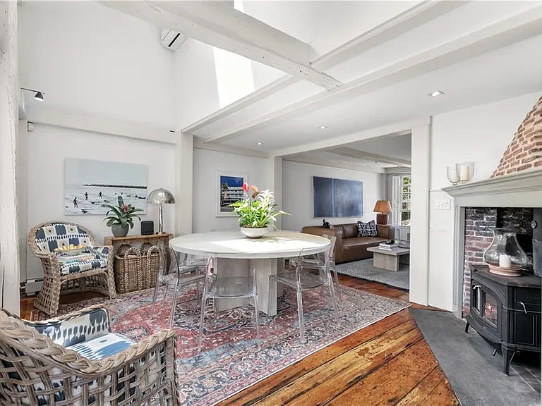 22 Bridge St — Photo 14