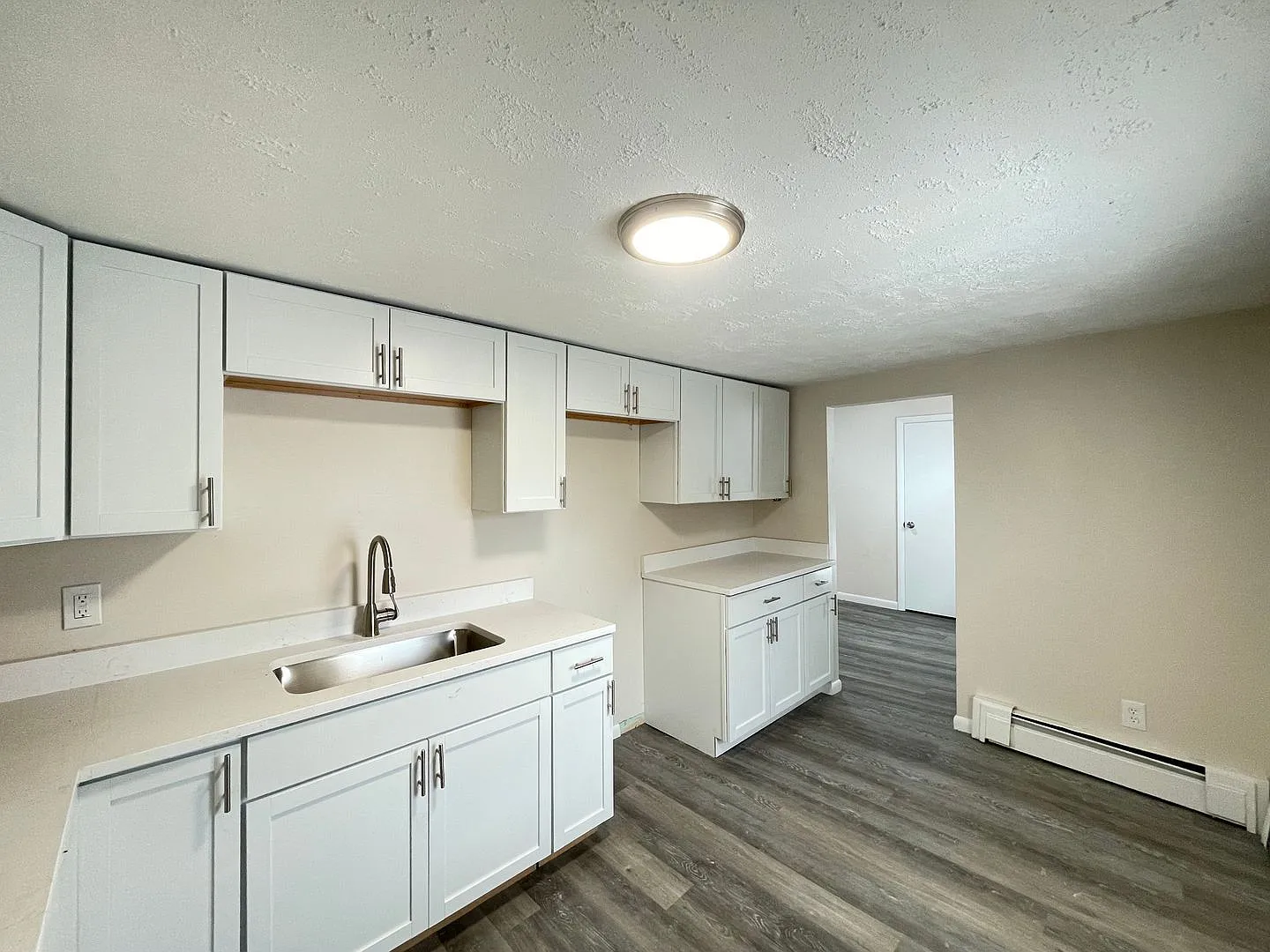 2 bed, 1.0 bath, $1,795 — Photo 1