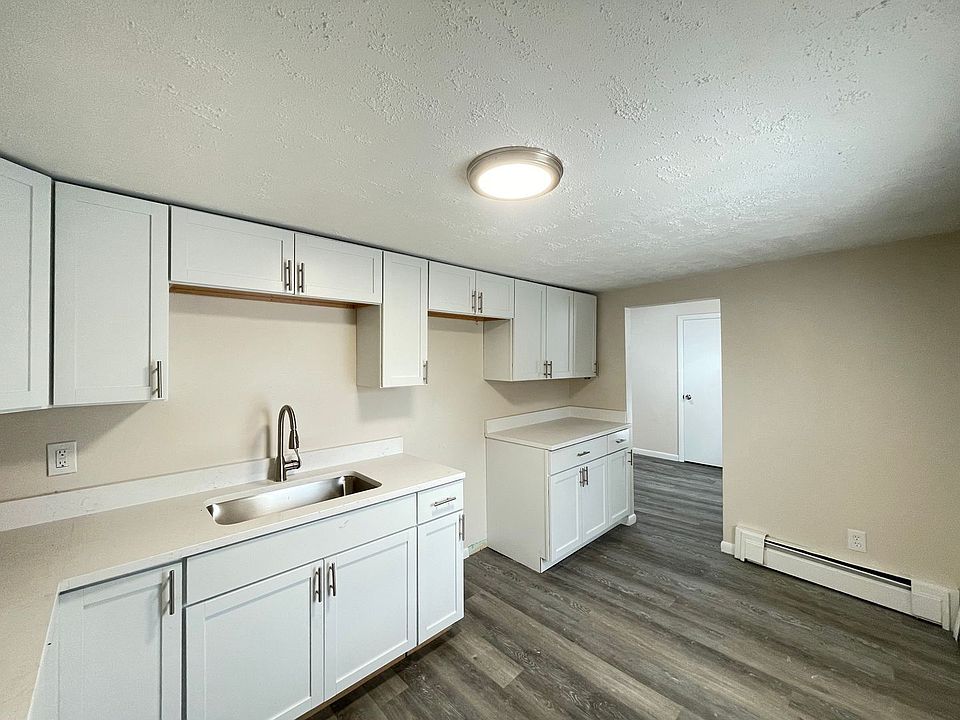 1st image of 343 Hayward St APT 3