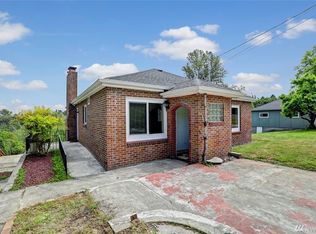 3591 E Grandview Ave, Tacoma, WA 98404