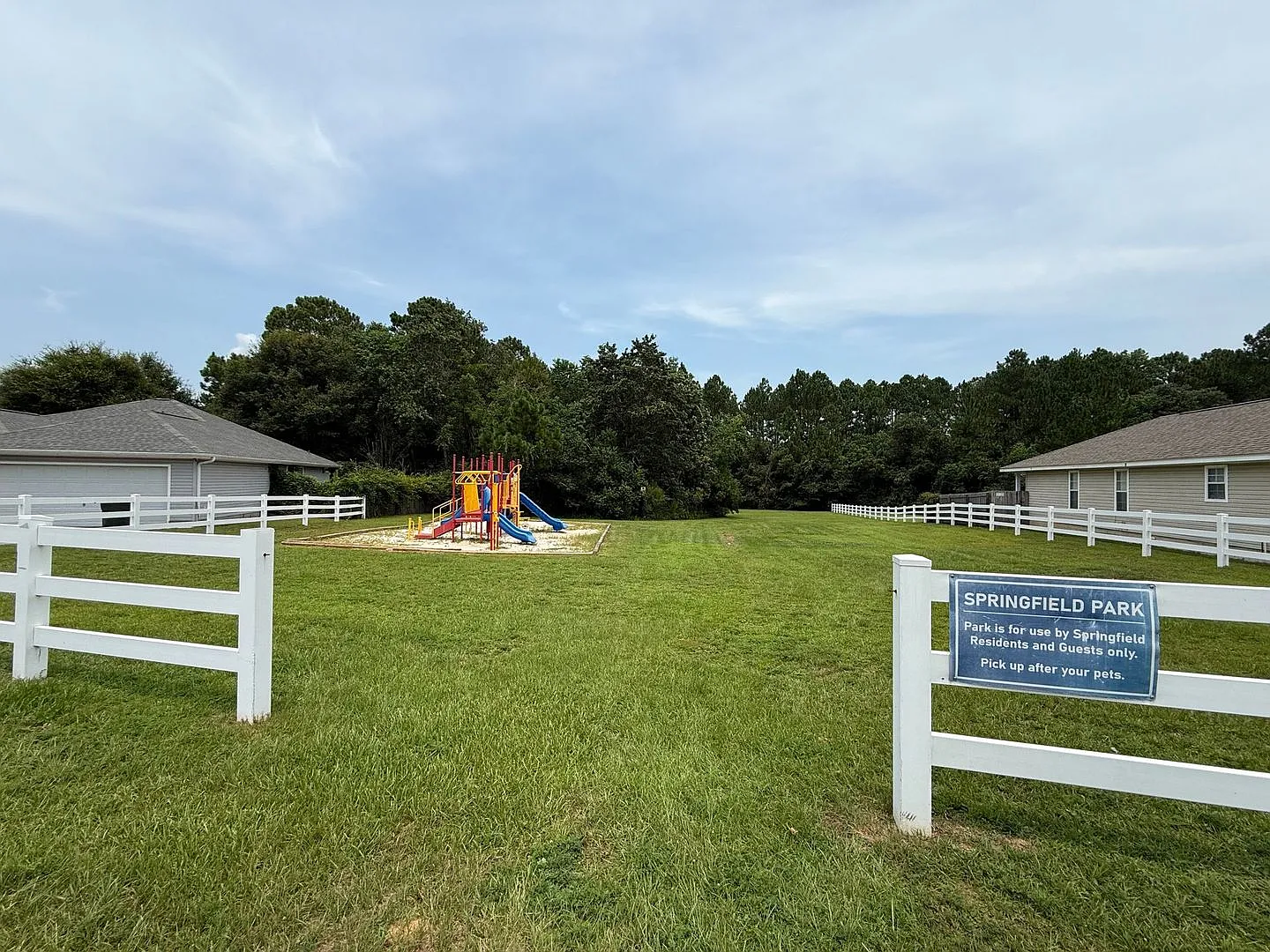 Pensacola - Springfield - 3 bedroom, 2 bathroom — Photo 3