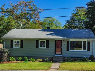 25 Rhode Island Ave, Cumberland, RI 02864