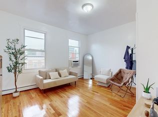 563 59th St, West New York, NJ 07093