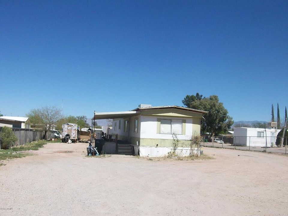 2nd image of 3151 E Alvord Rd