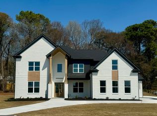 140 Wicklow Ct, Hoschton, GA 30548