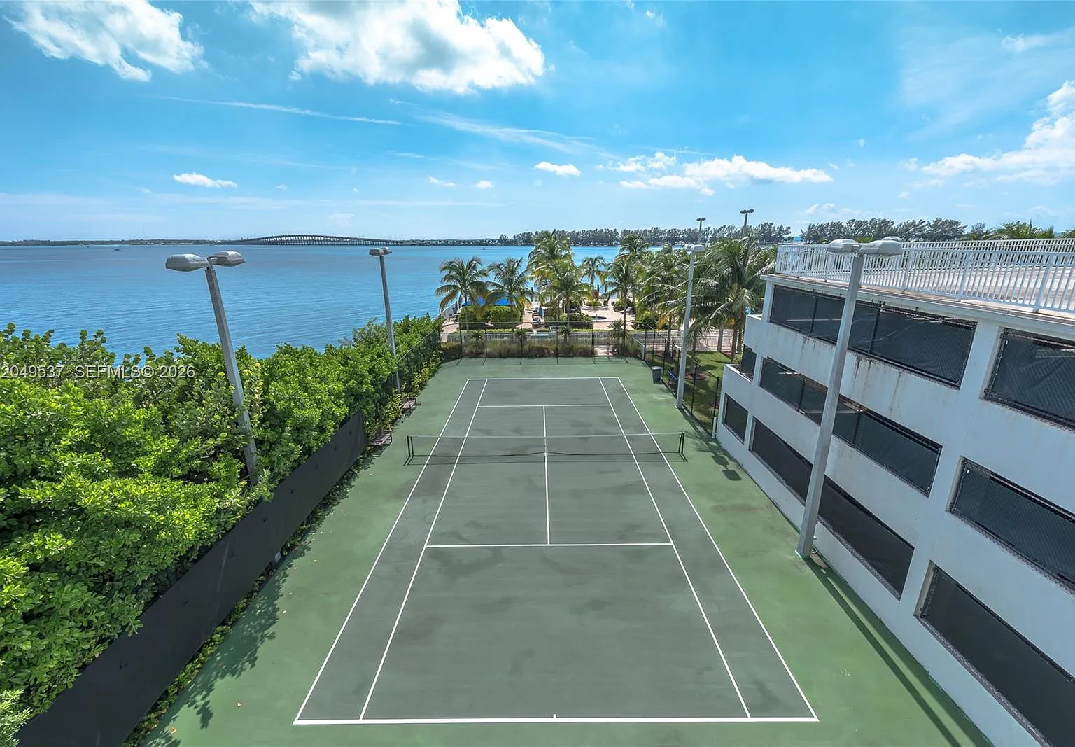 Skyline On Brickell Condo — Photo 4