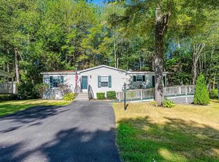 72 Eagle Dr, Rochester, NH 03868