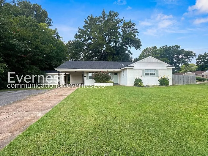1707 Cherry Rd — Photo 1