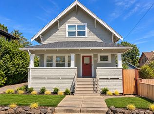619 NE Stanton St, Portland, OR 97212