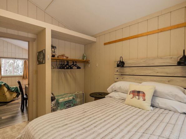 fairbanks-alaska-449334318 picture