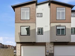 136 E Chambord Ct S, Sandy, UT 84070